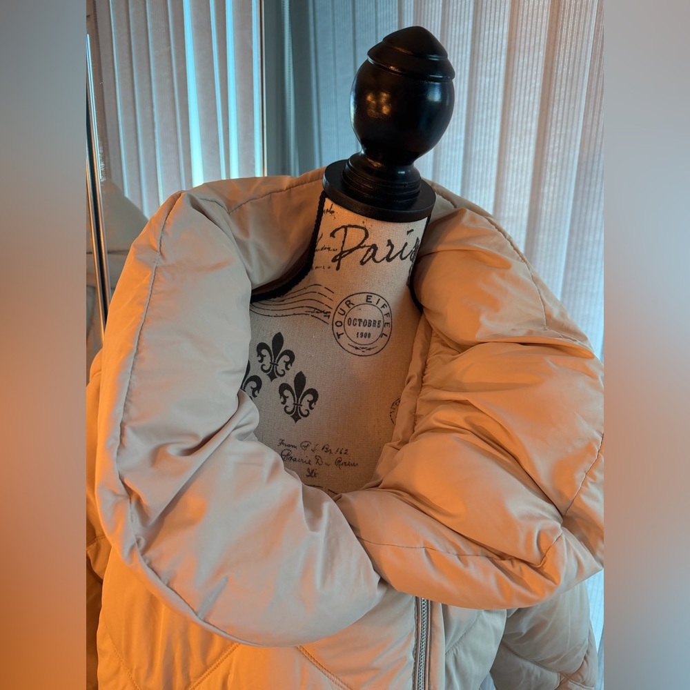 Karen Millen Beige Puffer Coat - Picture 10 of 12